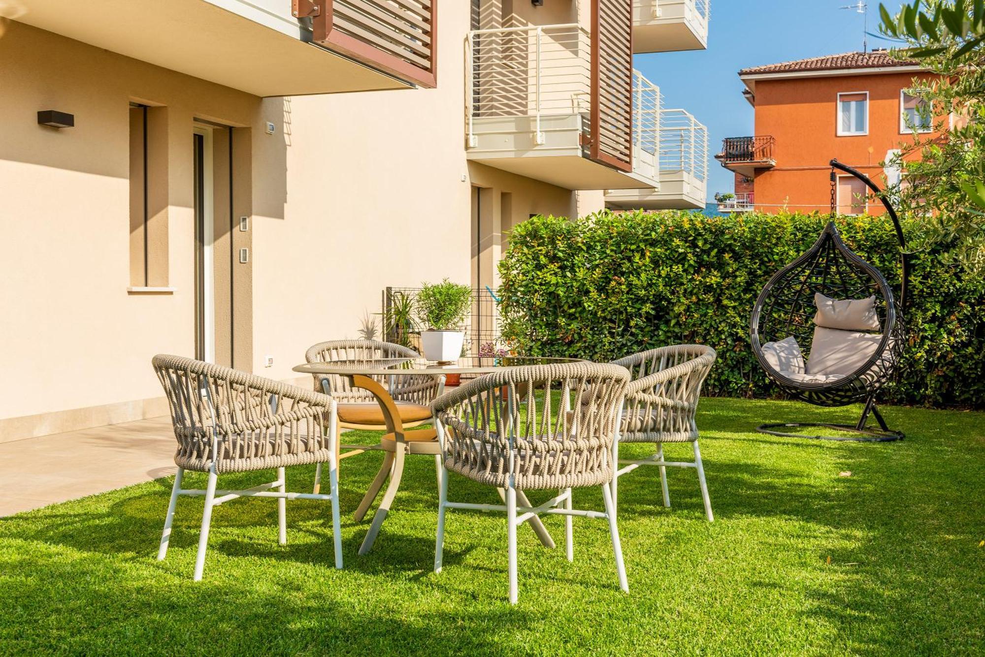 Lifestyle Apartments Dante Bardolino Exterior foto